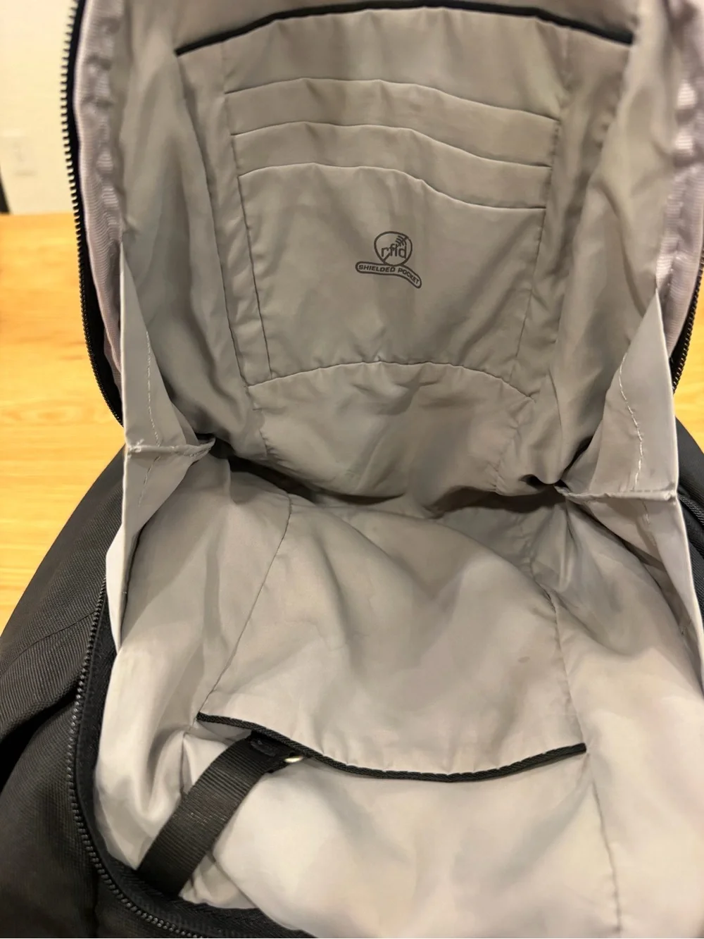 Travelon Anti Theft Classic Backpack